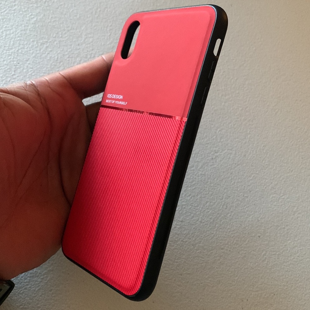 iPhone XS Max thin red magnetic case